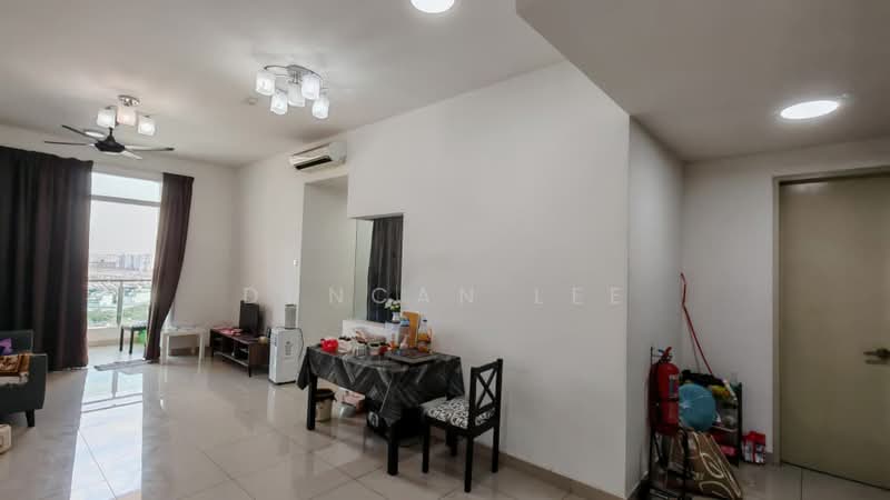 Kondominium untuk Disewa di Mutiara Ville - Duncan Lee - Living Room - PropertyGuru.com.my