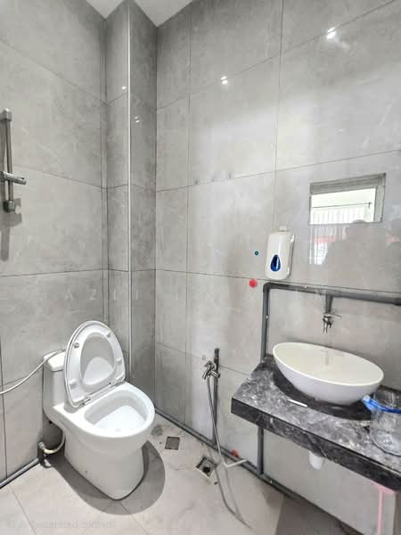 Rumah Teres 2-Tingkat untuk Dijual di Pandan Indah (Ampang) - Azli Ibrahim - Bathroom - PropertyGuru.com.my
