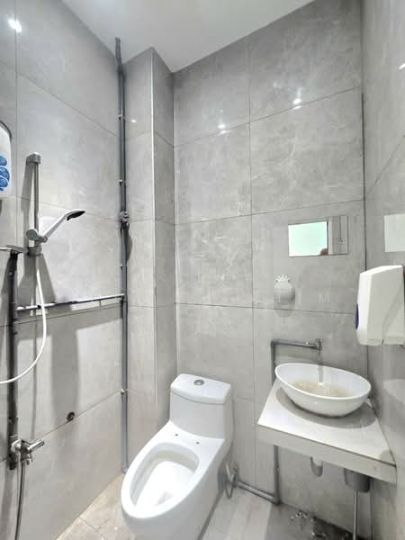 Rumah Teres 2-Tingkat untuk Dijual di Pandan Indah (Ampang) - Azli Ibrahim - Bathroom - PropertyGuru.com.my