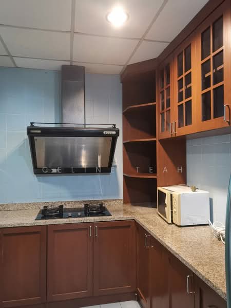 Condominium for Rent at The Peak Condominium - Celine Teah - Kitchen - PropertyGuru.com.my