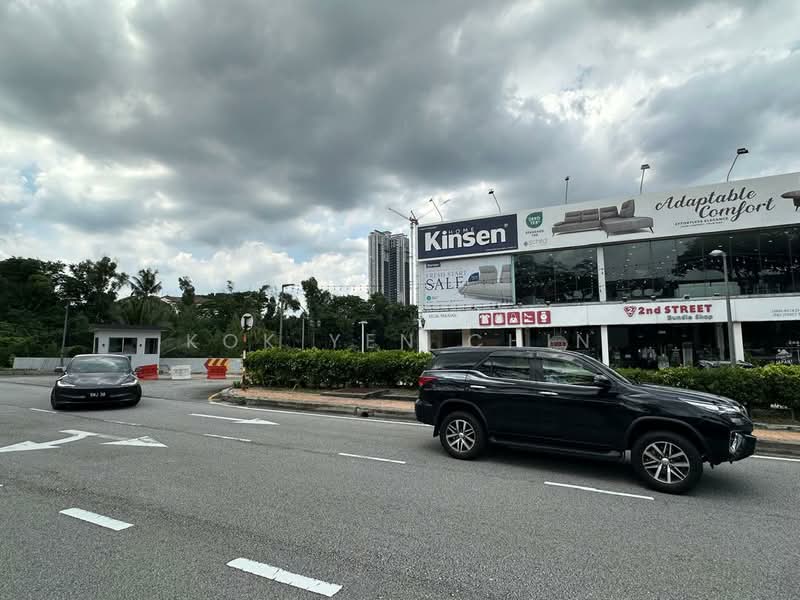 Shop for Rent in Bandar Utama 11 (Bandar Utama) - Kok Yen Chin - Exterior - PropertyGuru.com.my