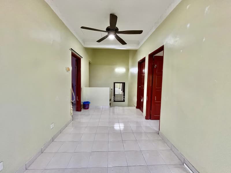 Rumah Teres 2-Tingkat untuk Dijual di Seksyen 3 (Bangi) - Azli Ibrahim - Interior - PropertyGuru.com.my