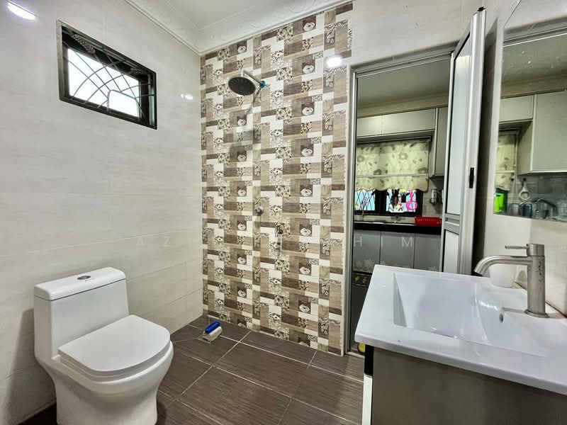 Rumah Teres 2-Tingkat untuk Dijual di Seksyen 3 (Bangi) - Azli Ibrahim - Bathroom - PropertyGuru.com.my