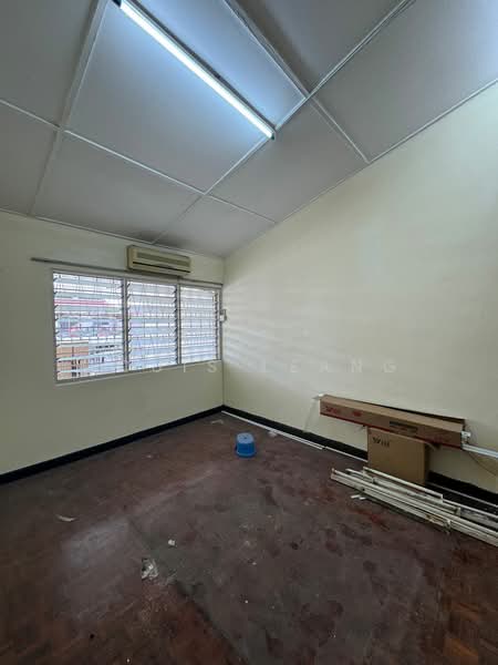 2-storey Terraced House for Rent in Sri Petaling (Kuala Lumpur) - Louis Leang - Interior - PropertyGuru.com.my