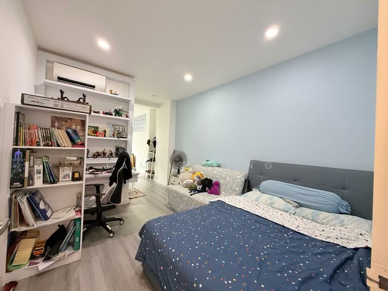 Rumah Kluster untuk Dijual di Taman Nusa Sentral (Iskandar Puteri (Nusajaya)) - James Bong - Bedroom - PropertyGuru.com.my