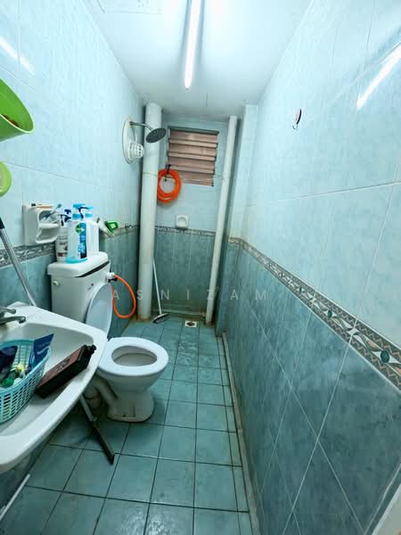 Pangsapuri untuk Dijual di Vista Perdana Apartment - Hasnizam . - Bathroom - PropertyGuru.com.my