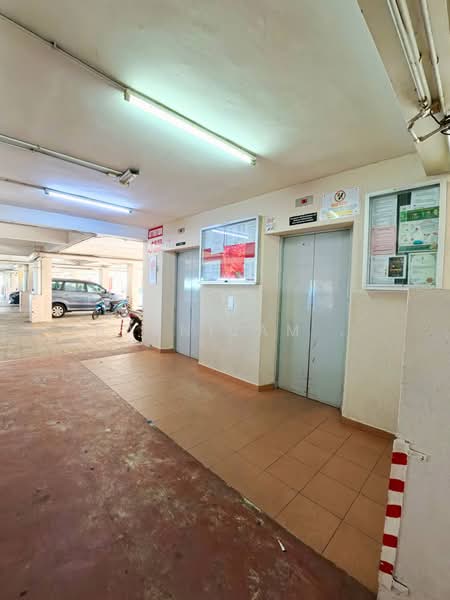 Pangsapuri untuk Dijual di Vista Perdana Apartment - Hasnizam . - Corridor - PropertyGuru.com.my