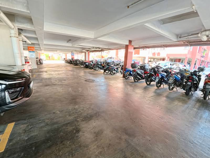 Pangsapuri untuk Dijual di Vista Perdana Apartment - Hasnizam . - Car Park - PropertyGuru.com.my