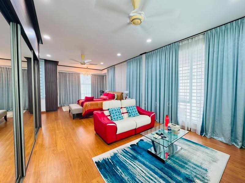 Rumah Berkembar untuk Dijual di Garden Residence (Cyberjaya) - Jared Wong - Living Room - PropertyGuru.com.my