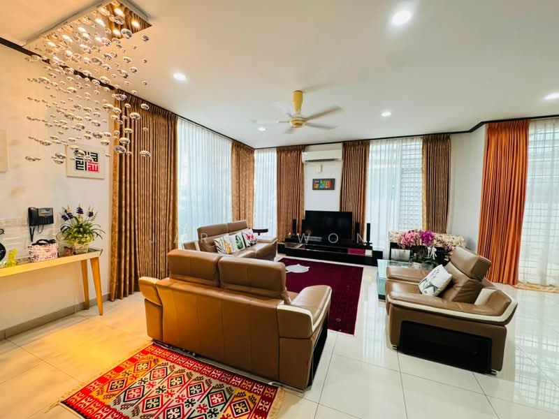 Rumah Berkembar untuk Dijual di Garden Residence (Cyberjaya) - Jared Wong - Living Room - PropertyGuru.com.my