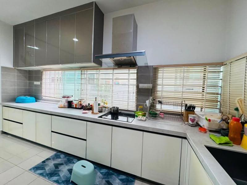 Rumah Berkembar untuk Dijual di Garden Residence (Cyberjaya) - Jared Wong - Kitchen - PropertyGuru.com.my