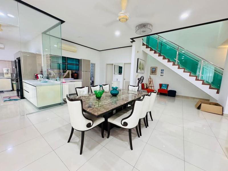 Rumah Berkembar untuk Dijual di Garden Residence (Cyberjaya) - Jared Wong - Dining Room - PropertyGuru.com.my