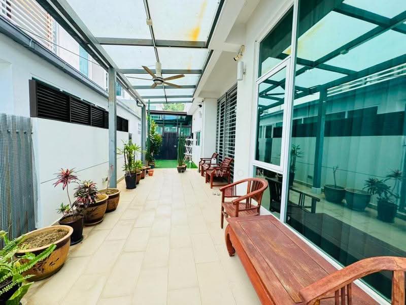 Rumah Berkembar untuk Dijual di Garden Residence (Cyberjaya) - Jared Wong - Exterior - PropertyGuru.com.my