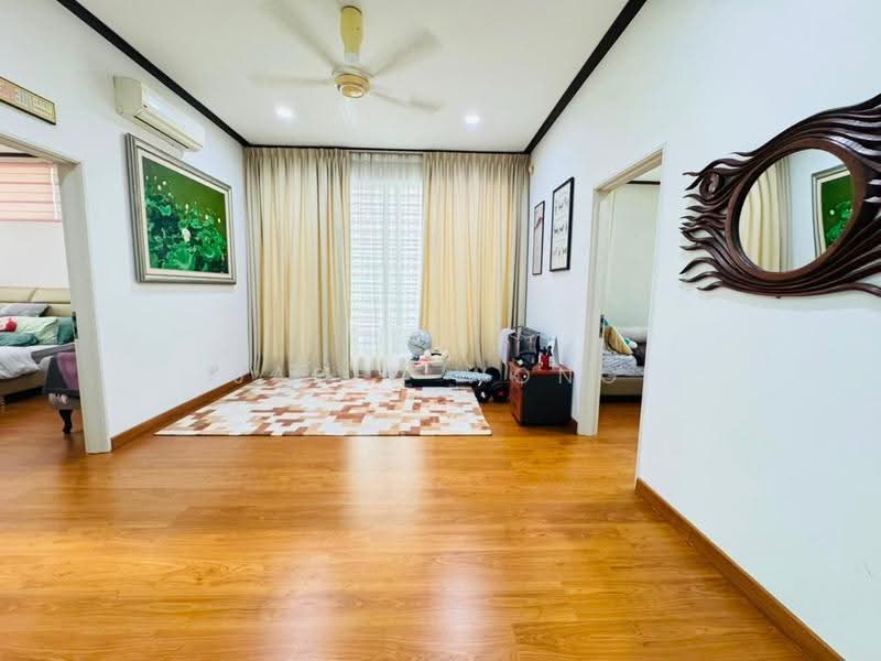 Rumah Berkembar untuk Dijual di Garden Residence (Cyberjaya) - Jared Wong - Living Room - PropertyGuru.com.my
