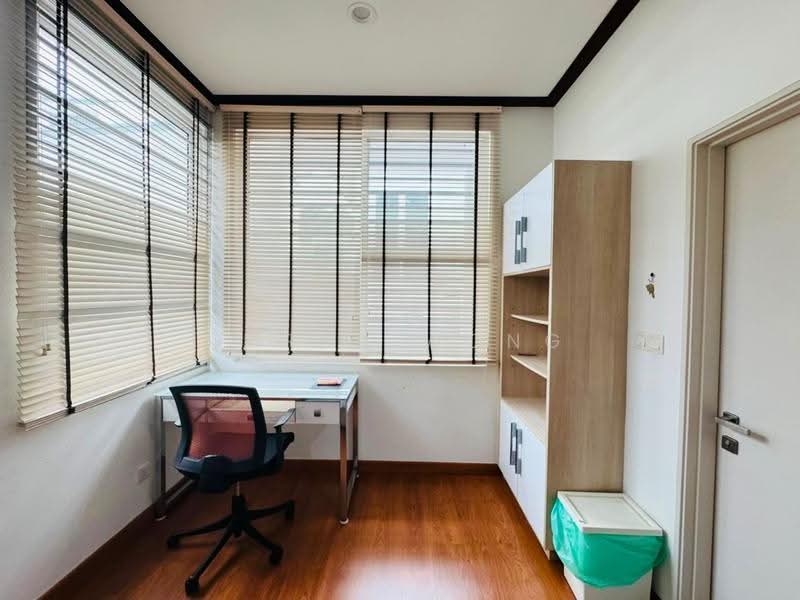 Rumah Berkembar untuk Dijual di Garden Residence (Cyberjaya) - Jared Wong - Study - PropertyGuru.com.my