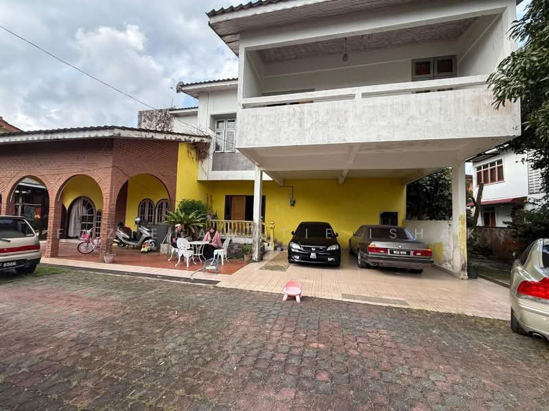 Bungalow House for Sale in Kuala Terengganu (Terengganu) - Fazielawatie Ishak - Exterior - PropertyGuru.com.my