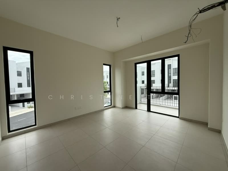 3-storey Terraced House for Rent in Kwasa Damansara (Sungai Buloh) - Christine Tan - PropertyGuru.com.my