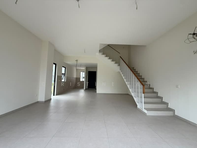 3-storey Terraced House for Rent in Kwasa Damansara (Sungai Buloh) - Christine Tan - PropertyGuru.com.my