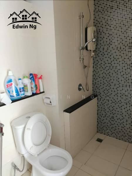 Kondominium untuk Disewa di All Seasons Park - Edwin Ng - Bathroom - PropertyGuru.com.my
