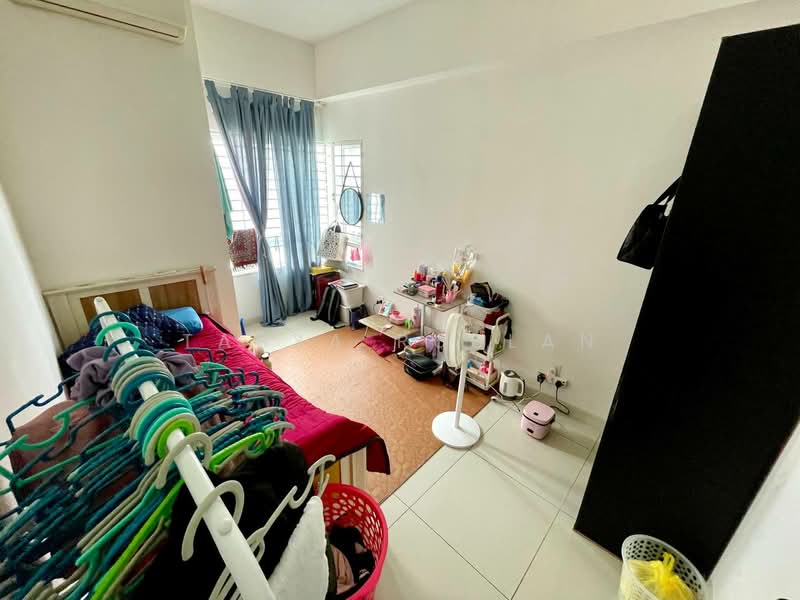 Service Residence for Sale at Savanna Executive Suite @ Southville City - Tasya Ruslan - PropertyGuru.com.my