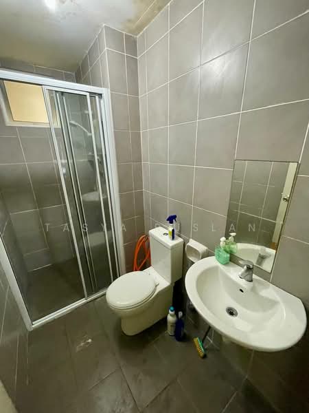 Service Residence for Sale at Savanna Executive Suite @ Southville City - Tasya Ruslan - PropertyGuru.com.my