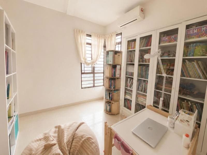 Kondominium untuk Dijual di Villa Park - NUZULHAKIMI . - Study - PropertyGuru.com.my
