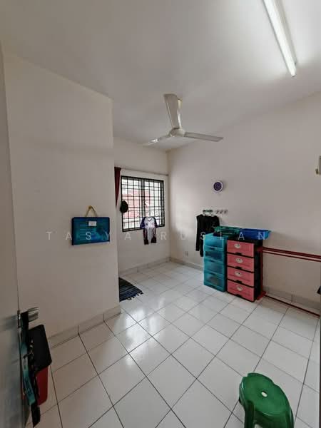 Rumah Teres 2-Tingkat untuk Dijual di Bandar Seri Putra (Bangi) - Tasya Ruslan - PropertyGuru.com.my