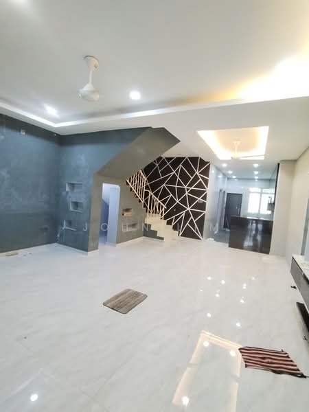 Rumah Teres 2-Tingkat untuk Disewa di Taman Scientex Utama (Senai) - John Lim - Living Room - PropertyGuru.com.my
