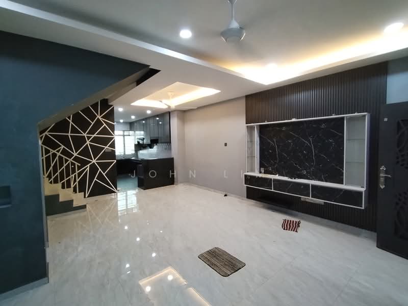 Rumah Teres 2-Tingkat untuk Disewa di Taman Scientex Utama (Senai) - John Lim - Living Room - PropertyGuru.com.my