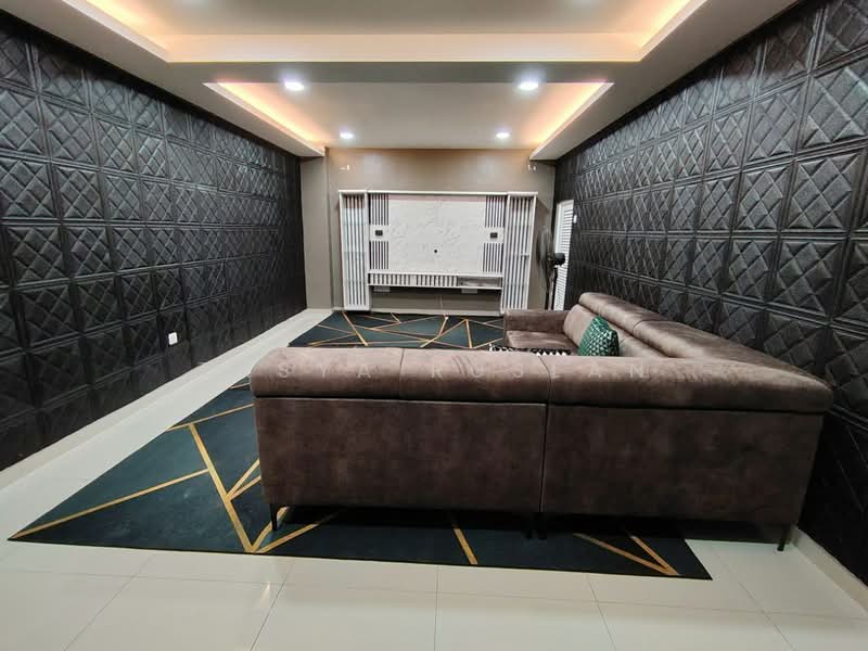 Rumah Teres 3.5-Tingkat untuk Dijual di Taman Sekamat (Kajang) - Tasya Ruslan - PropertyGuru.com.my