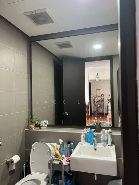 Service Residence for Sale at The Tamarind - Jack Law - Bathroom - PropertyGuru.com.my