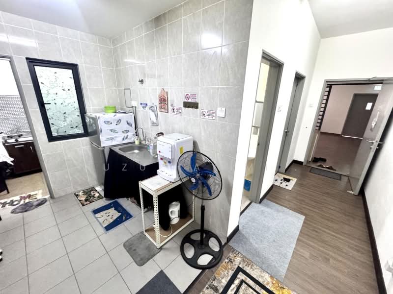 Condominium for Sale at Vista Bangi - NUZULHAKIMI . - Kitchen - PropertyGuru.com.my