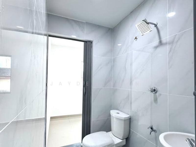 Rumah Teres 2-Tingkat untuk Dijual di Taman Desa Jaya (Johor Bahru) - Jayden Lian - Bathroom - PropertyGuru.com.my