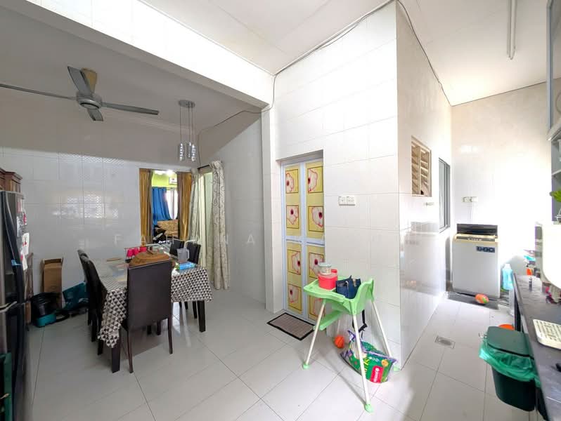 2-storey Terraced House for Sale in Usj 14 (Subang Jaya) - Fahana Rashid - Kitchen - PropertyGuru.com.my
