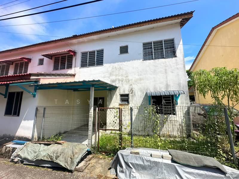 Rumah Teres 2-Tingkat untuk Dijual di Taman Pinggiran Senawang (Sungai Gadut) - Tasya Ruslan - PropertyGuru.com.my