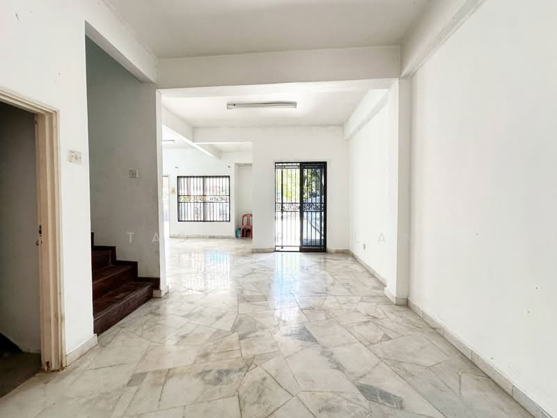 Rumah Teres 2-Tingkat untuk Dijual di Taman Pinggiran Senawang (Sungai Gadut) - Tasya Ruslan - PropertyGuru.com.my