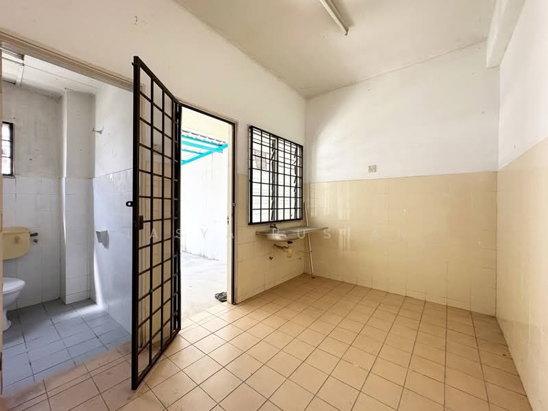 Rumah Teres 2-Tingkat untuk Dijual di Taman Pinggiran Senawang (Sungai Gadut) - Tasya Ruslan - PropertyGuru.com.my
