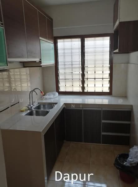 Apartment for Sale at Pangsapuri Seri Saujana - Julisyazwani @ Wani - Kitchen - PropertyGuru.com.my