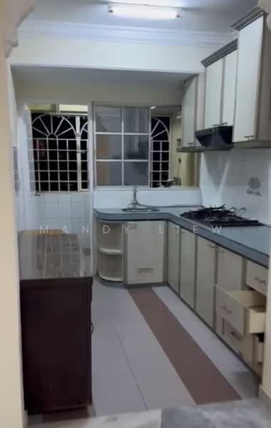 Apartment for Sale at Sri Intan 1 - Mandy Liew - Kitchen - PropertyGuru.com.my