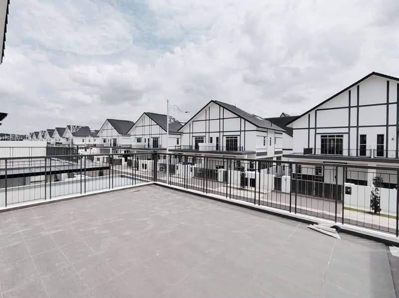 Semi-Detached House for Sale in Taman Ekoflora (Johor Bahru) - Agnes . - PropertyGuru.com.my