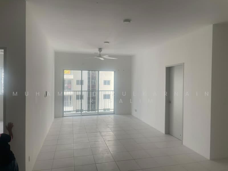 Condominium for Rent at Residensi Sateria - Muhammad Zulkarnain Nur Salim - Living Room - PropertyGuru.com.my