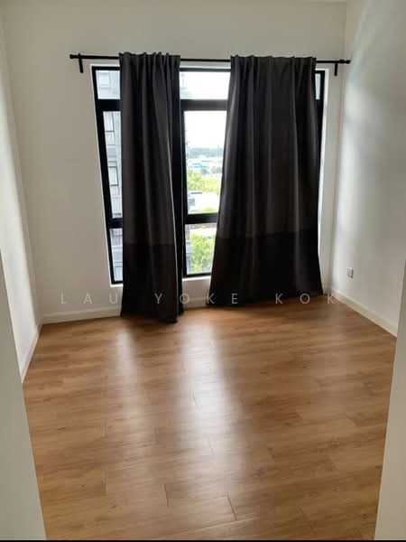 Kediaman Servis untuk Dijual di Paramount Utropolis - Lau Yoke Kok - Interior - PropertyGuru.com.my