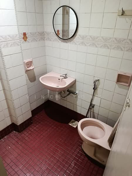 2-storey Terraced House for Rent in Chow Kit (KL City Centre) - Vince Yong - Bathroom - PropertyGuru.com.my