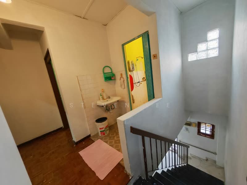 2-storey Terraced House for Sale in Bandar Country Homes (Rawang) - Steven Lee - Interior - PropertyGuru.com.my