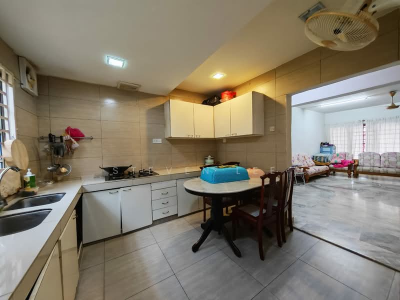 2-storey Terraced House for Sale in Bandar Country Homes (Rawang) - Steven Lee - Kitchen - PropertyGuru.com.my