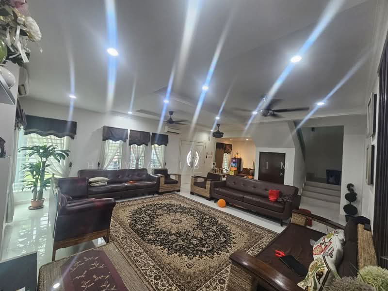 Rumah Teres 2-Tingkat untuk Dijual di Bandar Seri Putra (Bangi) - Hawa Ibrahim - Living Room - PropertyGuru.com.my