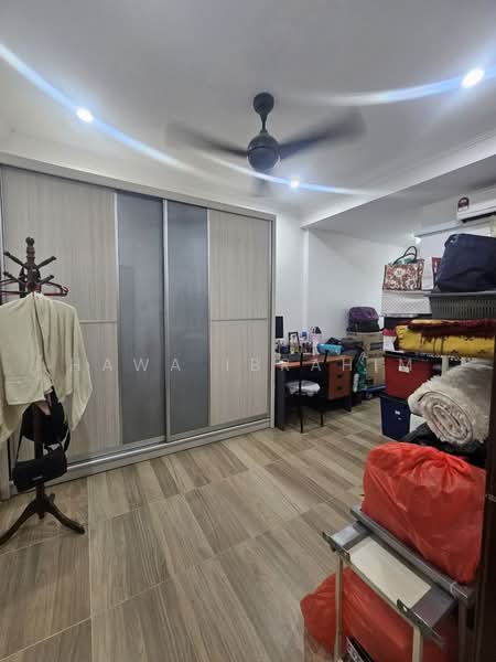 Rumah Teres 2-Tingkat untuk Dijual di Bandar Seri Putra (Bangi) - Hawa Ibrahim - Bedroom - PropertyGuru.com.my