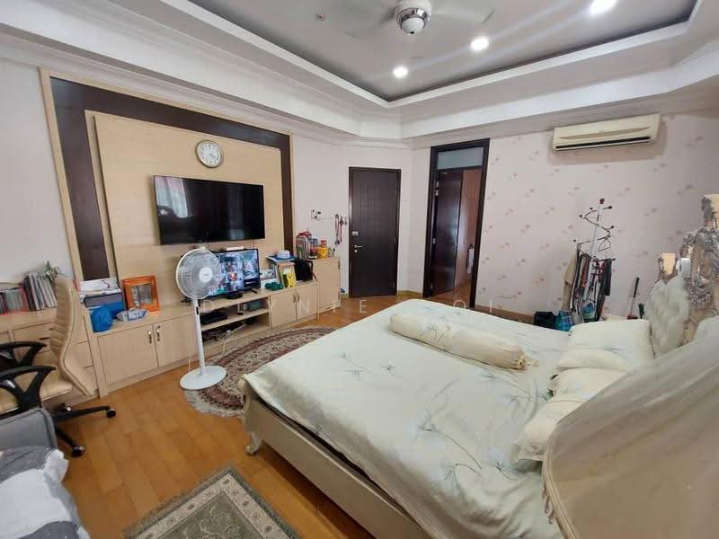 Bungalow House for Sale in Beverly Heights (Ampang) - Dlynie Ooi - Bedroom - PropertyGuru.com.my