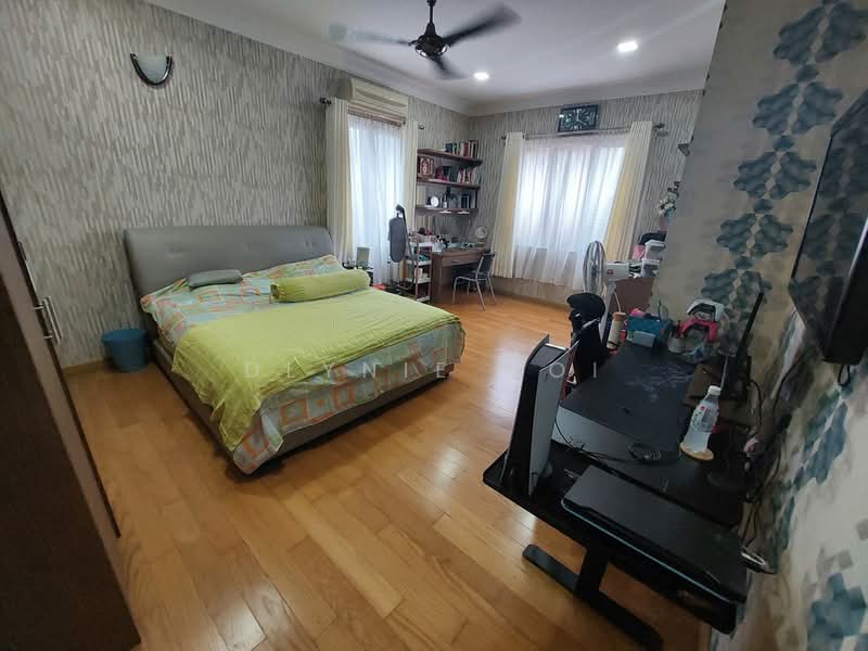 Bungalow House for Sale in Beverly Heights (Ampang) - Dlynie Ooi - Bedroom - PropertyGuru.com.my