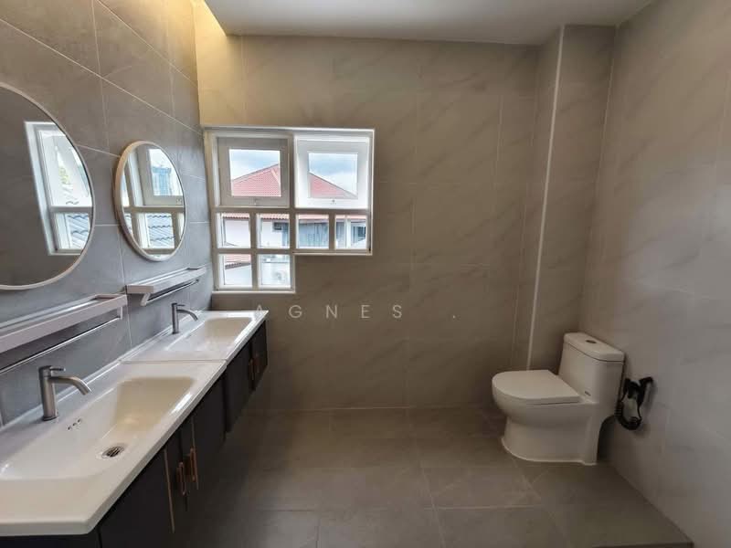 Bungalow House for Sale in Taman Stulang Laut (Johor Bahru) - Agnes . - PropertyGuru.com.my